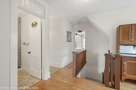 139 Main Street Vineyard Haven MA 02568