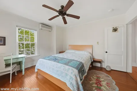 139 Main Street Vineyard Haven MA 02568