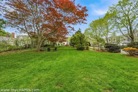 139 Main Street Vineyard Haven MA 02568