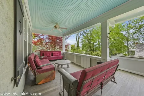 139 Main Street Vineyard Haven MA 02568