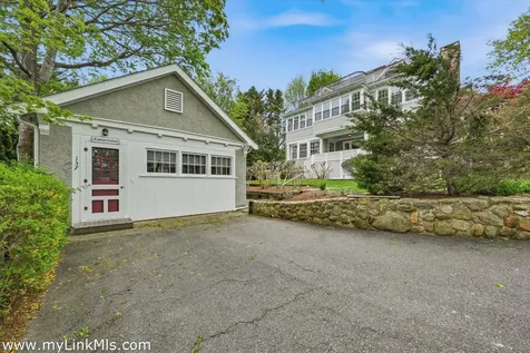 139 Main Street Vineyard Haven MA 02568