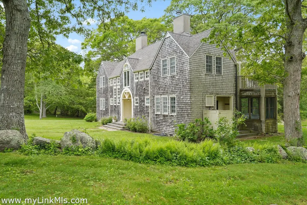 20 James Pond Way West Tisbury MA 02575