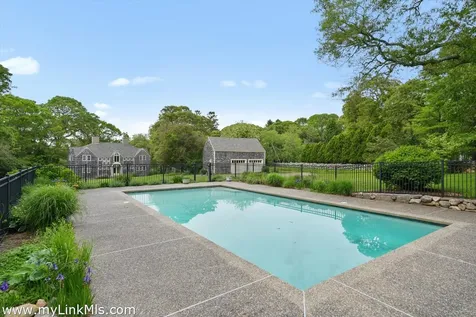 20 James Pond Way West Tisbury MA 02575