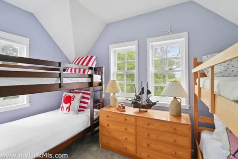 20 James Pond Way West Tisbury MA 02575