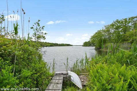 20 James Pond Way West Tisbury MA 02575