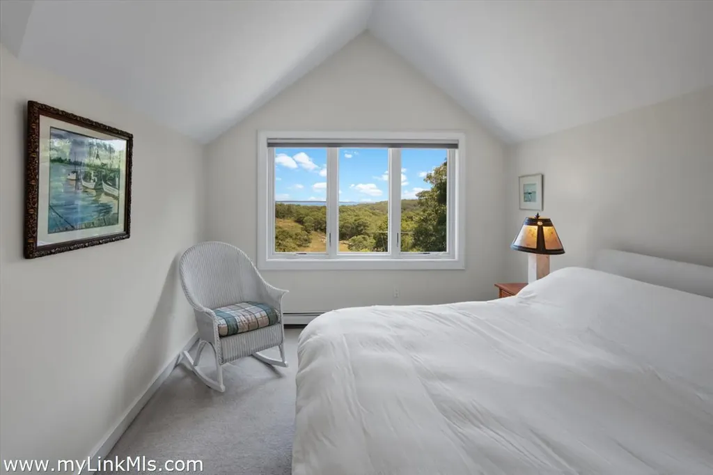 100 Gosnolds Way Chilmark MA 02535