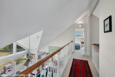 100 Gosnolds Way Chilmark MA 02535