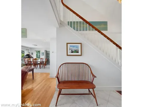 100 Gosnolds Way Chilmark MA 02535