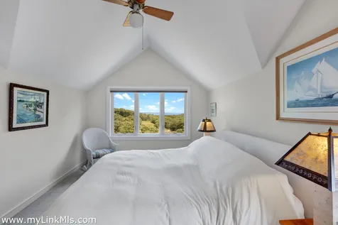 100 Gosnolds Way Chilmark MA 02535