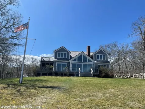 100 Gosnolds Way Chilmark MA 02535