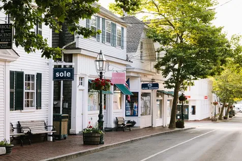10 Peases Point Road Edgartown MA 02539