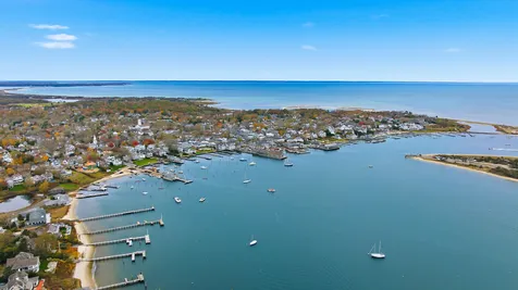 10 Pease Point Road Edgartown MA 02539