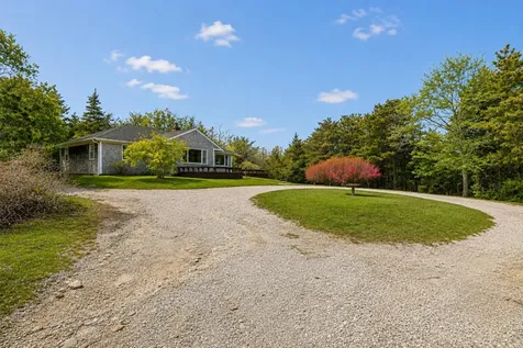10 Pease Point Road Edgartown MA 02539