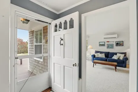 10 Peases Point Road Edgartown MA 02539