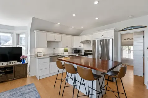 61 Ocean Avenue Oak Bluffs MA 02557
