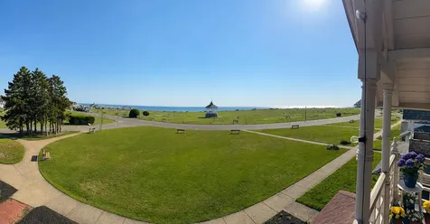 61 Ocean Avenue Oak Bluffs MA 02557