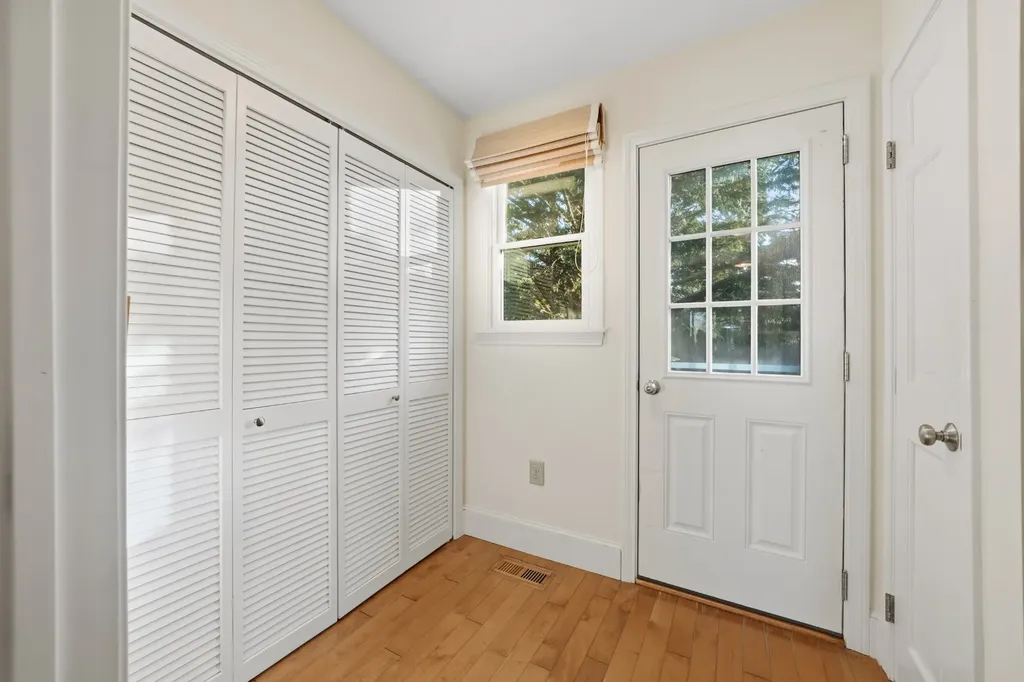 24 Atwood Circle Edgartown MA 02539