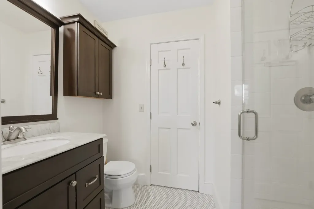 24 Atwood Circle Edgartown MA 02539