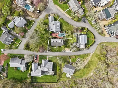 24 Atwood Circle Edgartown MA 02539