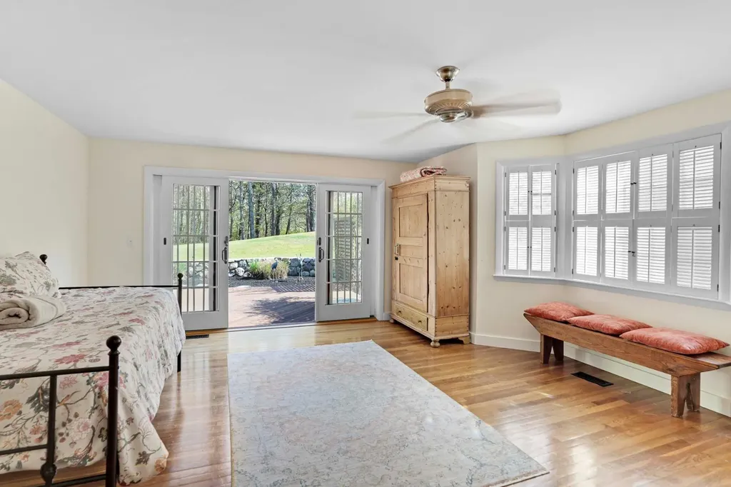 17 Oakdale Drive Edgartown MA 02539