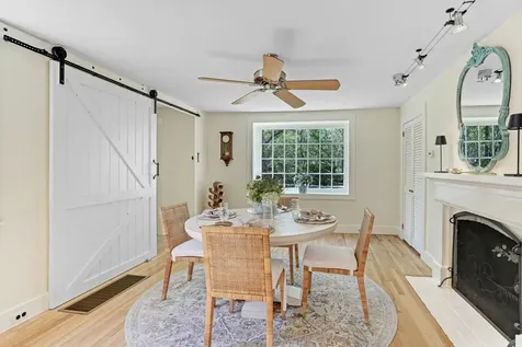 17 Oakdale Drive Edgartown MA 02539