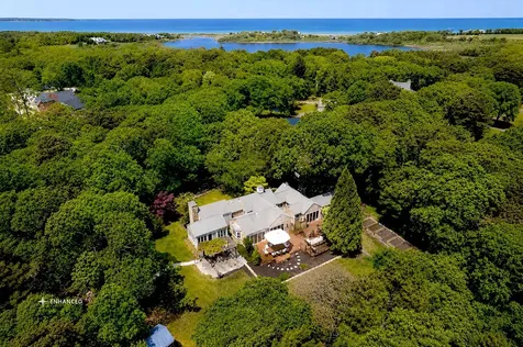 17 Oakdale Drive Edgartown MA 02539