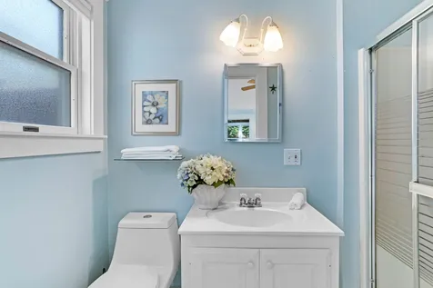 17 Oakdale Drive Edgartown MA 02539
