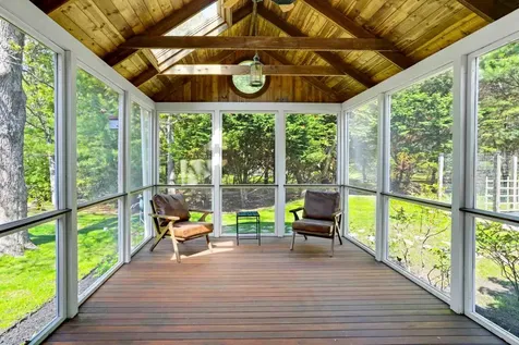 17 Oakdale Drive Edgartown MA 02539