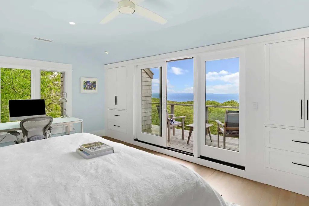 63 Putnam Road Chilmark MA 02535