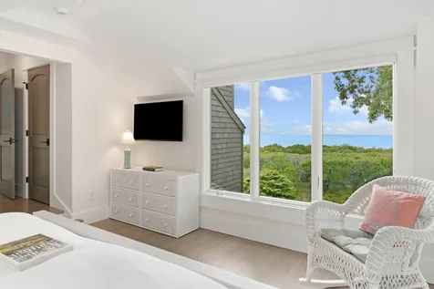 63 Putnam Road Chilmark MA 02535