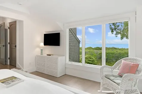 63 Putnam Road Chilmark MA 02535