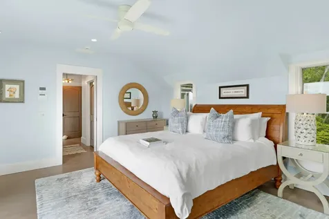 63 Putnam Road Chilmark MA 02535