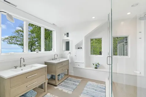 63 Putnam Road Chilmark MA 02535