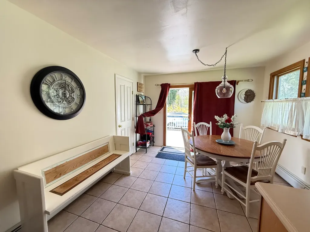 398 Main Street Vineyard Haven MA 02568