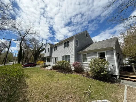 398 Main Street Vineyard Haven MA 02568