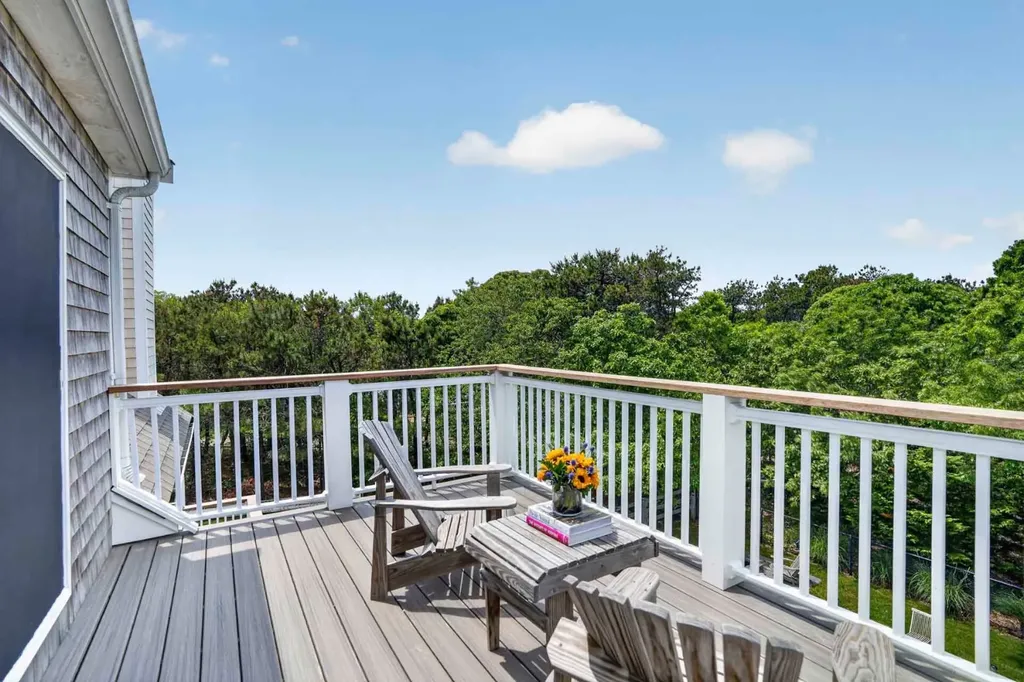 9 Thaxter Lane Edgartown MA 02539