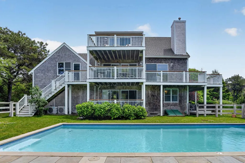 9 Thaxter Lane Edgartown MA 02539