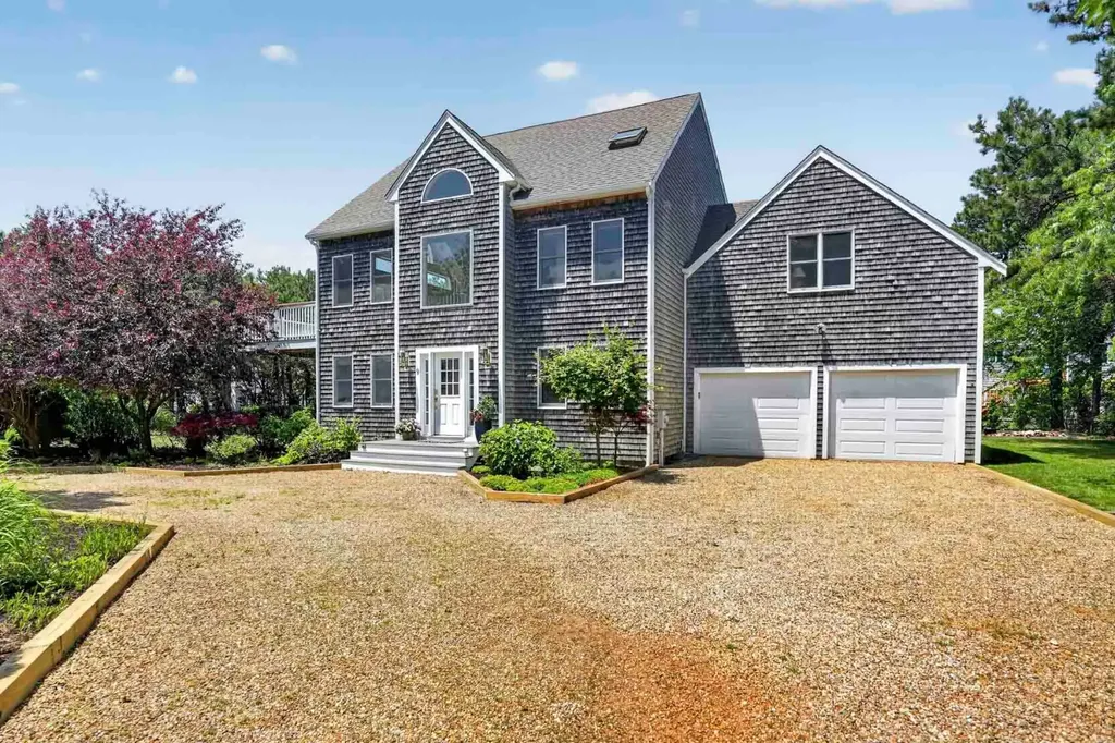 9 Thaxter Lane Edgartown MA 02539