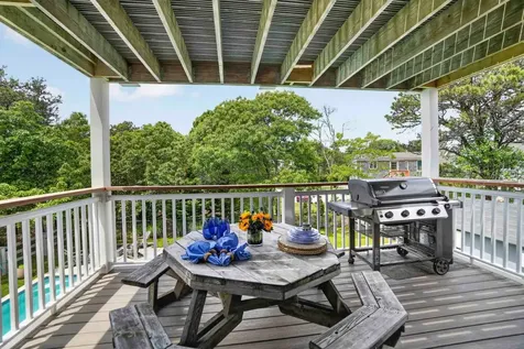 9 Thaxter Lane Edgartown MA 02539