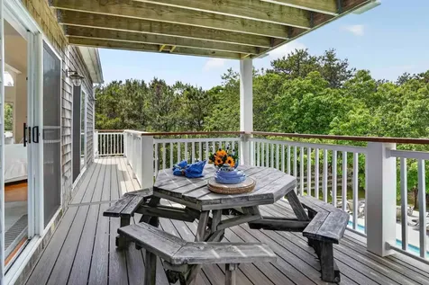 9 Thaxter Lane Edgartown MA 02539