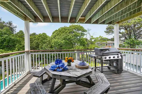 9 Thaxter Lane Edgartown MA 02539