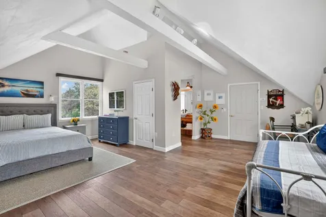 9 Thaxter Lane Edgartown MA 02539