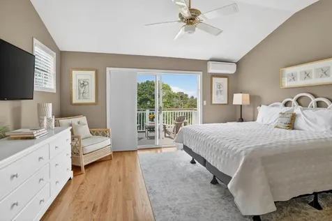9 Thaxter Lane Edgartown MA 02539