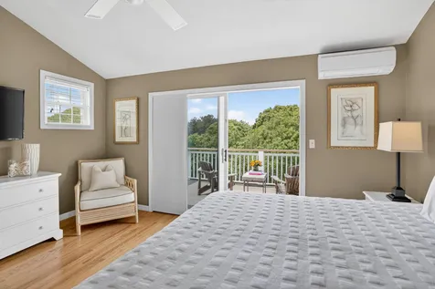 9 Thaxter Lane Edgartown MA 02539
