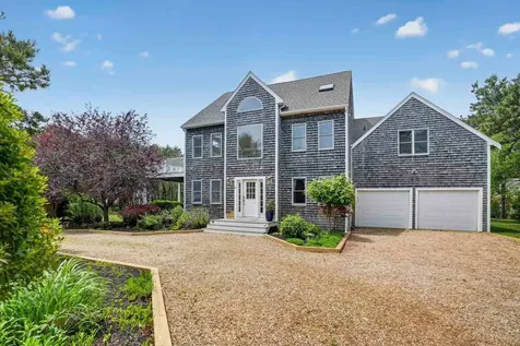 9 Thaxter Lane Edgartown MA 02539