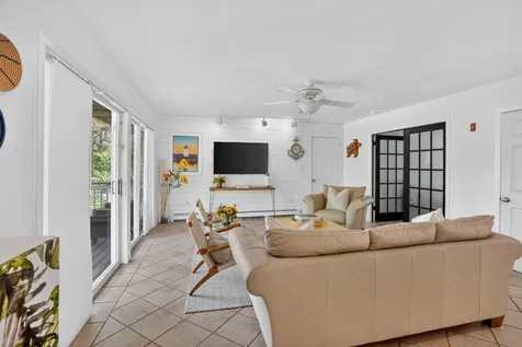 9 Thaxter Lane Edgartown MA 02539