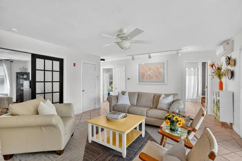 9 Thaxter Lane Edgartown MA 02539