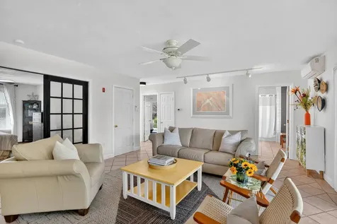 9 Thaxter Lane Edgartown MA 02539