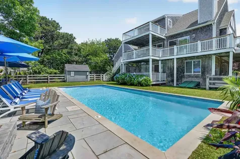 9 Thaxter Lane Edgartown MA 02539
