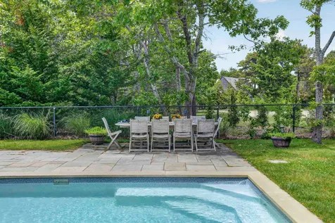 9 Thaxter Lane Edgartown MA 02539